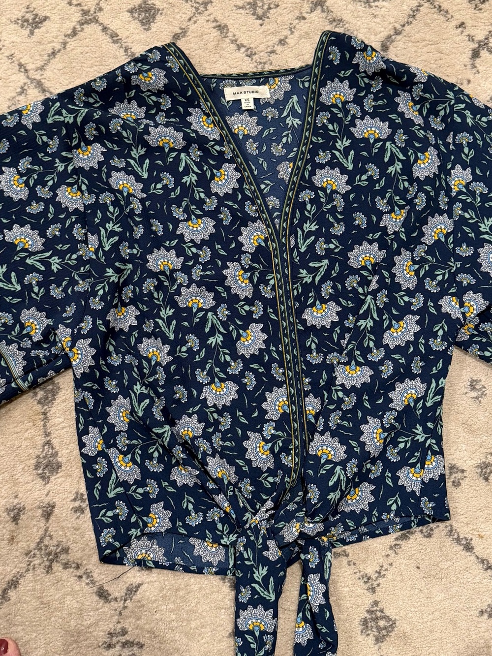 Max Studio matching top and bottom summer set